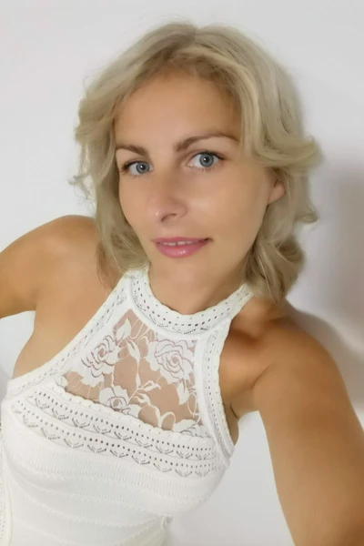 Pia Angel