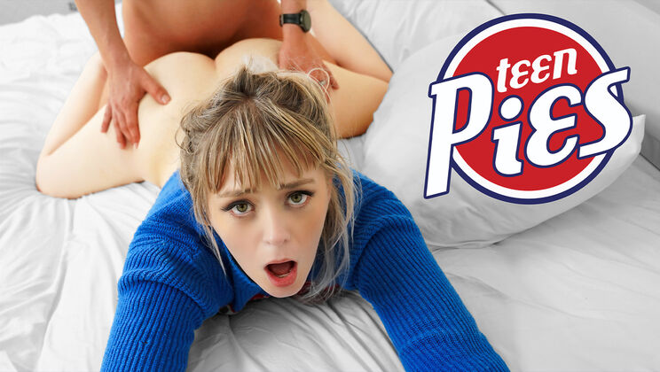 Roomie Reward: Blowjob and Creampie Fun