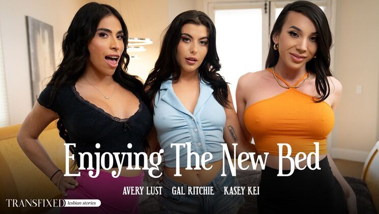 Kasey Kei & Gal Ritchie Enjoy New Bed in Hot Threesome